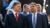 The new e-declarations has finally given Ukrainians an opportunity to assess the wealth of senior public servants such as President Petro Poroshenko (left) and Prime Minister Volodymyr Hroysman (right). 