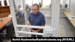 Олександра Єфремова звинувачують зокрема у державній зраді, екс-народного депутата Сергія Горохова та луганських чиновників – у співучасті