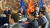 Predsednik Severne Makedonije Stevo Pendarovski i lideri stranaka na sastanku 17. marta na kome je dogovoreno odlaganje izbora predviđenih za 12. aprii. 