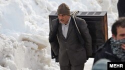برف و سرما در تنکابن٬ استان مازندران- ۱۴ بهمن‌ماه ۱۳۹۲