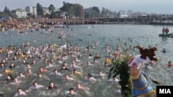 Архивски фотографии: Водици во Охрид.