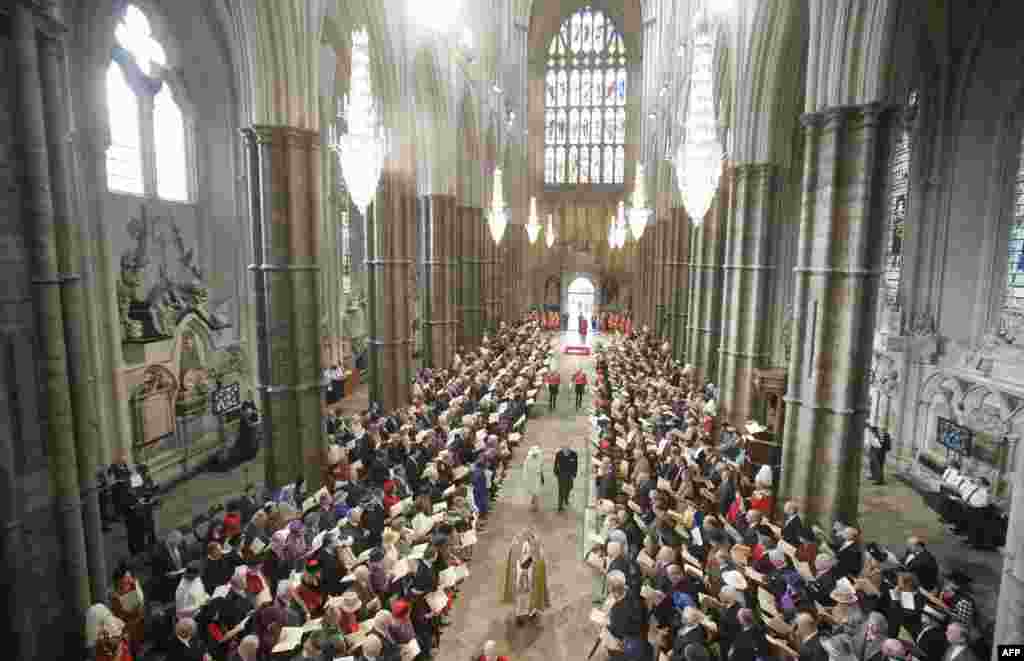 Служба в Вестминстерском аббатстве в честь золотой свадьбы королевы Елизаветы и принца Филиппа. Ноябрь 2007 года&nbsp;