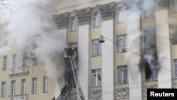 Пожар в здании Минобороны России на Знаменке