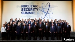 Учасники Саміту з ядерної безпеки у Вашингтоні у день його закриття, 1 квітня 2016 року 