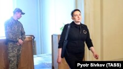 Nadia Sacvhenko arrives at the Ukrainian parliament in Kyiv on April 23.