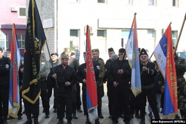 Postrojavanje u Višegradu vlasti nisu spriječile