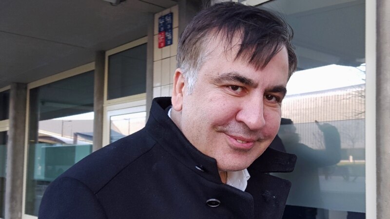 Saakaşvilinin Ukraynaya girişinə üçillik qadağan qoyuldu