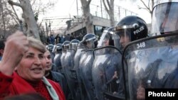 Armenia -- Riot police guard Yerevan's Liberty Square moments before allowing the opposition Armenian National Congress to hold a demonstration there, 17Mar2011