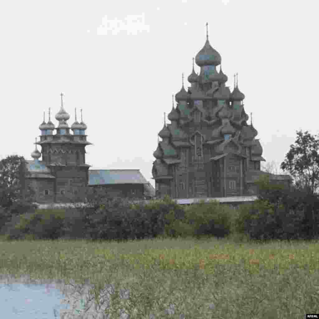Russia's Vanishing Wooden Churches #33