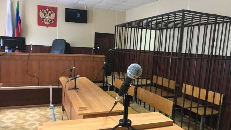 Суд оставил под арестом экс-руководителя Главного бюро медико-социальной экспертизы Махачева и его супругу