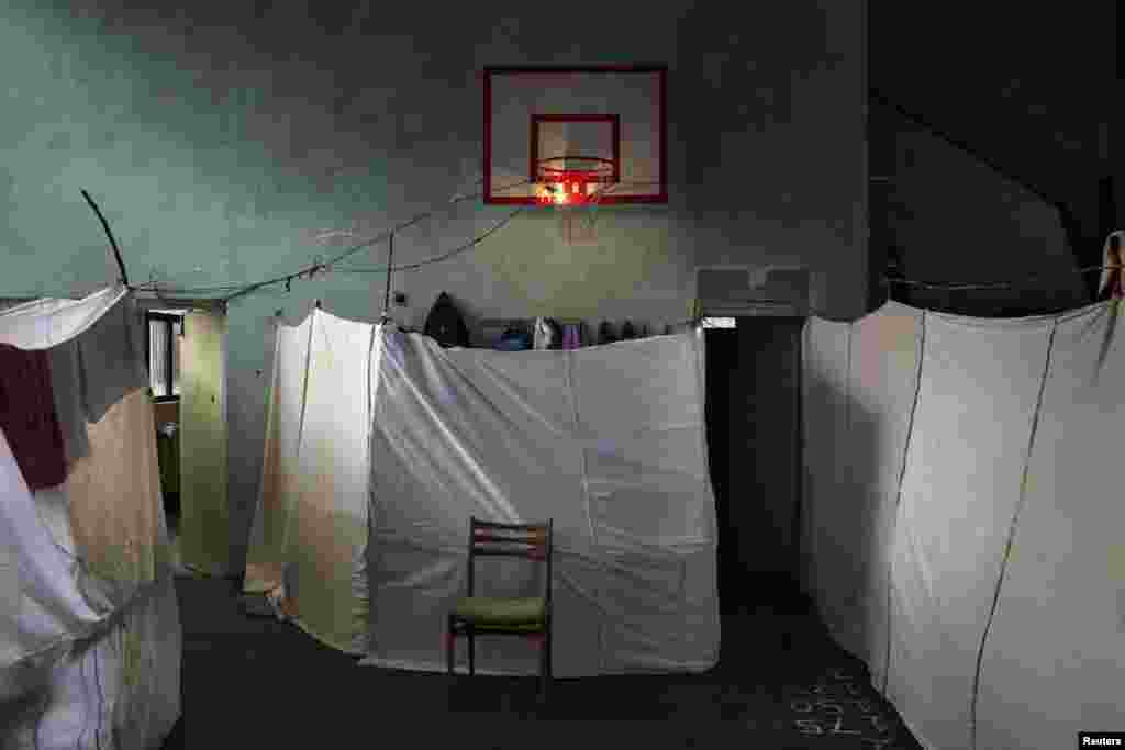 Alessandro Penso, an Italian photographer working for OnOff Picture, won first prize in the General News Single category with this picture of temporary accommodation for Syrian refugees in Sofia, Bulgaria.