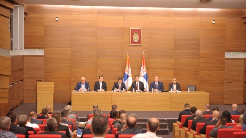 Najavljena sednica Vlade Srbije i kosovskih Srba za 'oko mesec dana' 