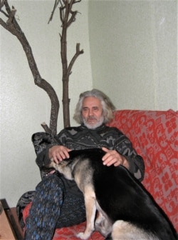 С собакой Веткой