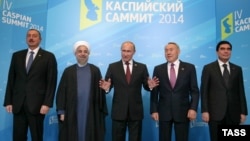 Астраханьда өткен Каспий елдері саммитіне қатысушы президенттер. 29 қыркүйек 2014 жыл
