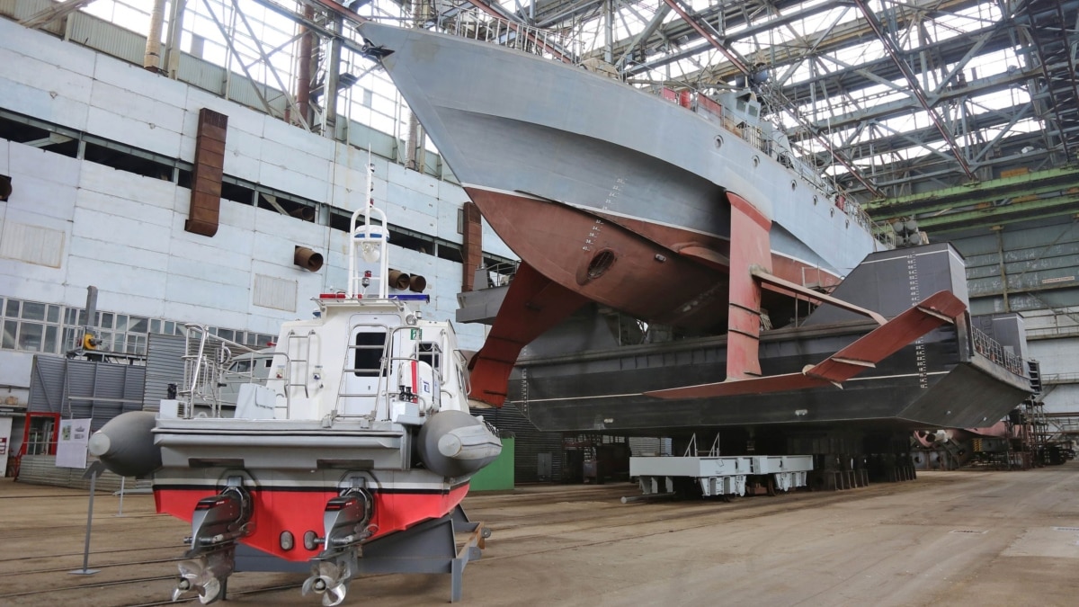 «Море» волнуется. Как судостроительный завод под Феодосией оказался не ...