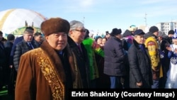 Назарбаев пен Тоқаев Наурыз мейрамы шарасына келген сәт. Астана, 21 наурыз 2019 жыл. 
