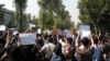 Pamje nga protestat në Iran muaj më parë. Fotografi ilustruese nga arkivi.