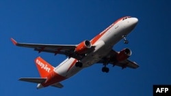 Një avion i easyJet në Francë, 13 prill  2026.