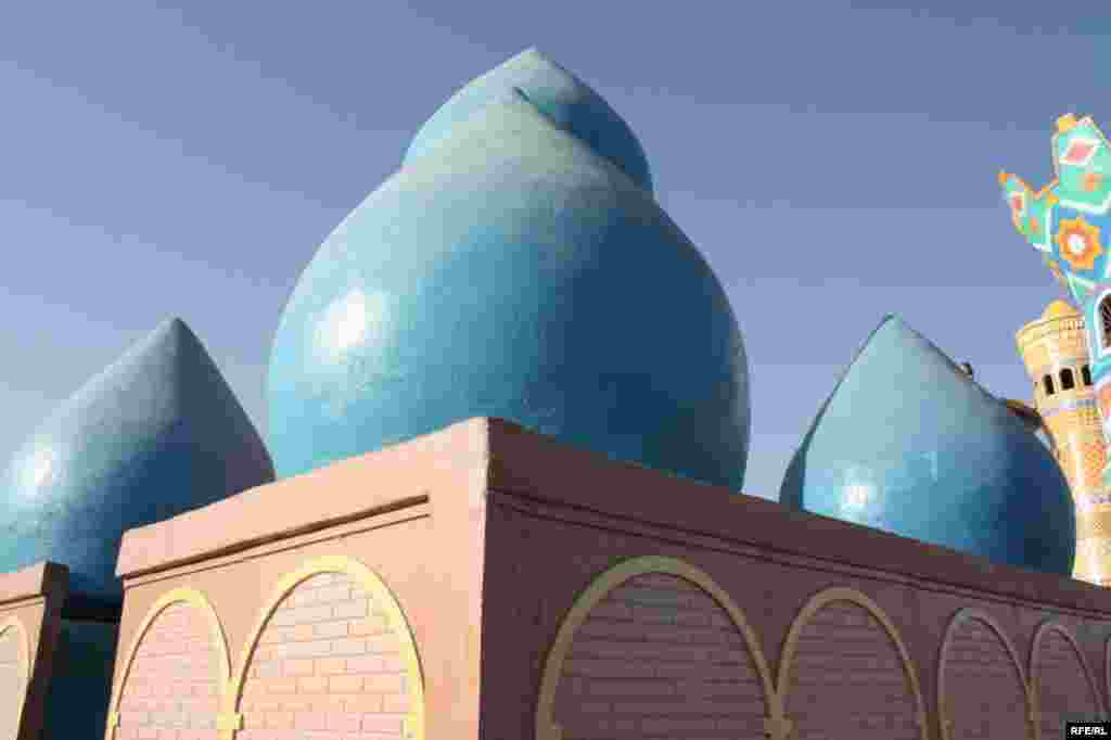 Бузургтарин тафреҳгоҳи атфол #66