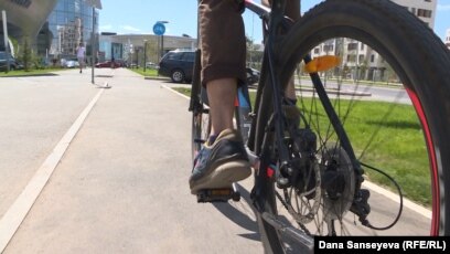 Жанна Фрискенің жалаңаш суреттері