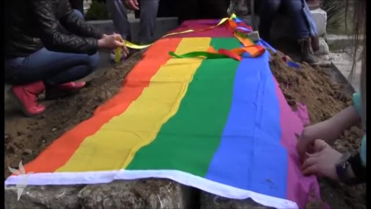 Gay Rights Defender Found Dead In Baku (VIDEO)