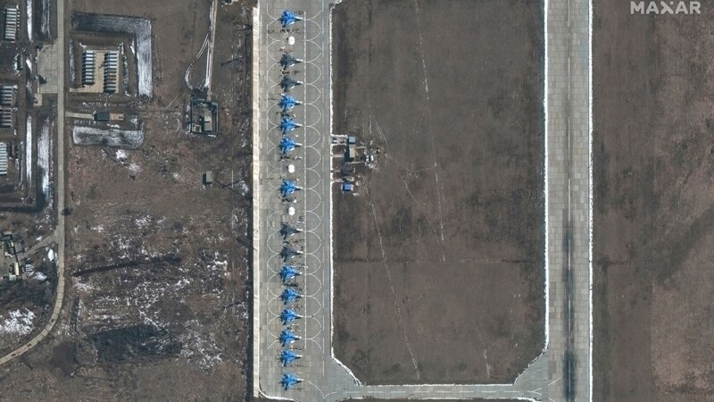 پهپادهای اوکراین پایگاه هوایی محل استقرار بمب‌افکن‌های روسیه را هدف قرار دادند