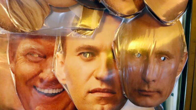 Navalnîi se întoarce la Moscova. Cum reacționează rețelele de socializare?
