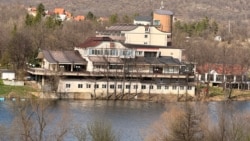 Hotel "Jezero", na Borskom jezeru, trenutno je u fazi renoviranja. 