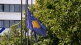 Kosovo: Kosovo's flag in half mast