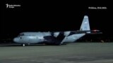Avion s evakuisanima iz Kabula sletio u Prištinu