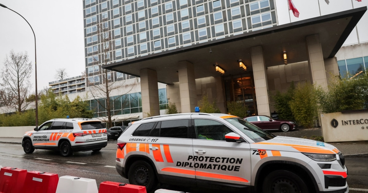 Ukrainian, Russian Meet For Second Day Of Talks As US Cites 'Meaningful Progress'