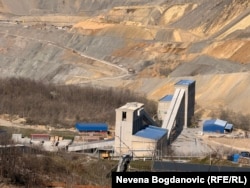 Površinski kop bakra u selu Krivelj nadomak Bora