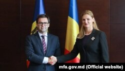 Nicu Popescu și Ramona Mănescu la București, 27 august 2019