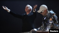 Ніл Тэнант і Крыс Лоў з брытанскага гурту Pet Shop Boys, 27 лютага 2012 году