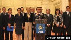 Premierul desemnat Ludovic Orban a prezentat membrii viitorului cabinet, care, însă, trebuie să primească votul de învestitură.