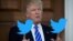 Fostul președinte american Donald Trump, un campion al mesajelor pe Twitter, până a fost interzis.
