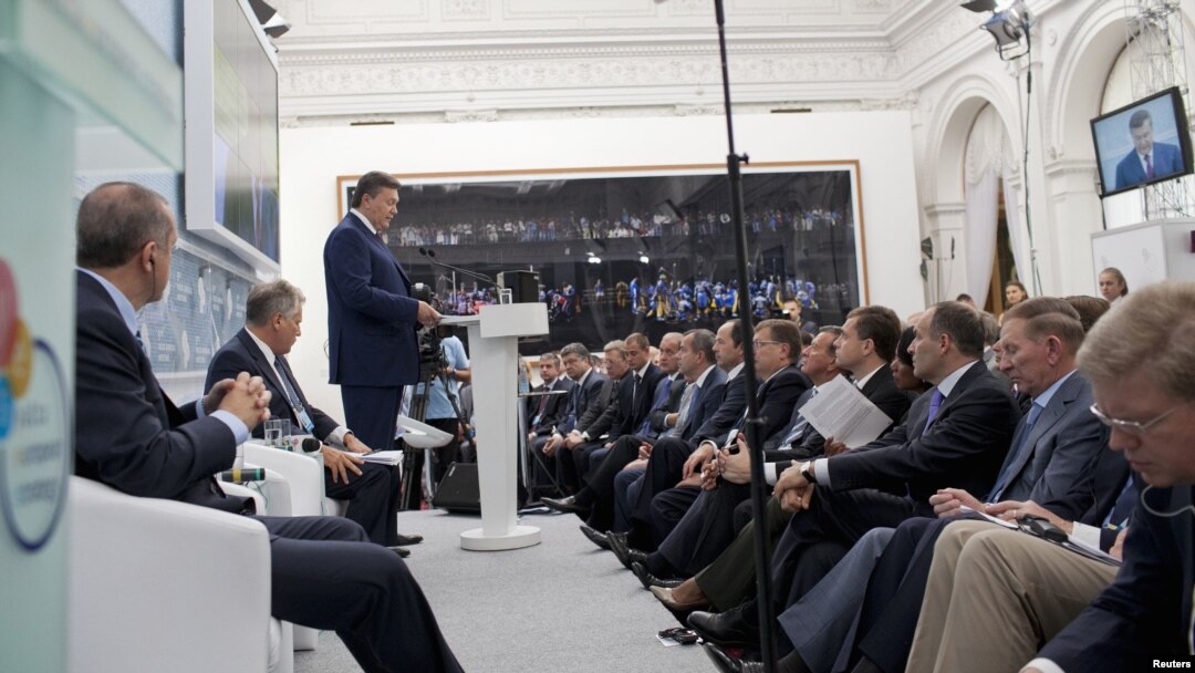 Ukrainian President Viktor Yanukovych delivers a speech during the ninth Yalta Annual Meeting "Ukraine and the World: Addressing Tomorrow's Challenges Together" in the Black Sea resort of Yalta on September 14.
