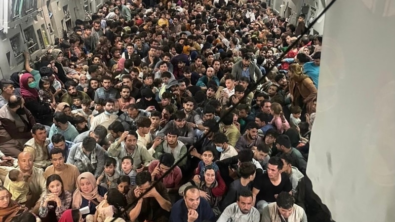 بیش از ۱۱۰۰ پناهجوی افغان در قطر  احتمالاً به کنگو منتقل می‌شوند