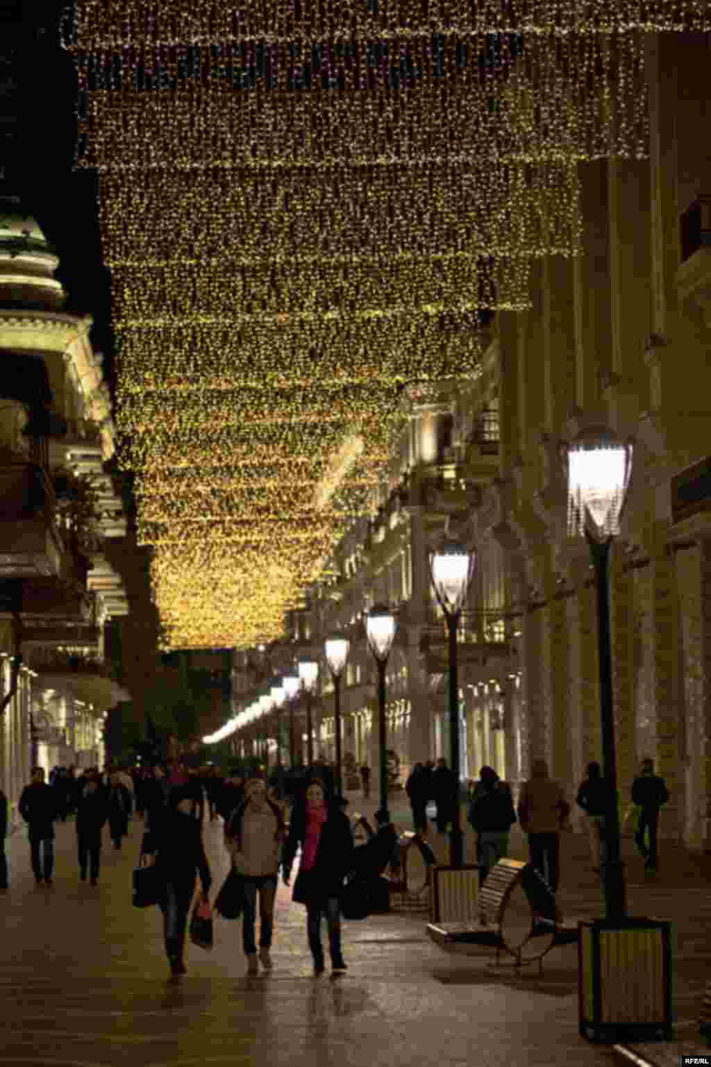 Yeni il üçün bəzənmiş Bakıdan fotolar #20