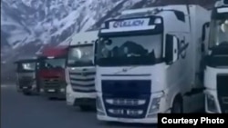 Արտապատկերում բեռնատարների վարորդների ուղարկած տեսանյութից 