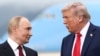 ვლადიმირ პუტინი (მარცხნივ) და დონალდ ტრამპი. ენკორიჯი, ალასკა. 15 აგვისტო, 2025. 