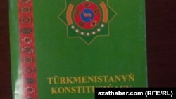 Türkmenistanyň Baş kanuny, 2007.