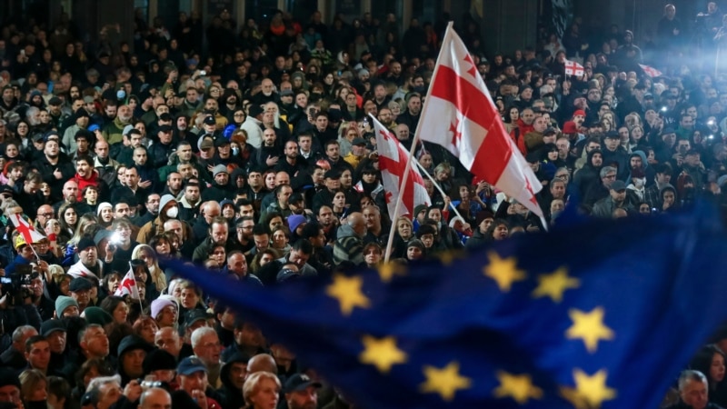 უვიზო რეჟიმი "შერჩეულ ქართველ ოფიციალურ პირებს“ შეუჩერდეთ -  5 ქვეყნის საგარეო მინისტრების რეკომენდაცია