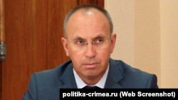 Сергей Колобов