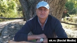 Анатолий Кобзарь