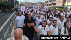 «Ուժեղ Հայաստան»-ի երթը դեպի Հանրապետության հրապարակ, Երևան, 3-ը հունիսի, 2026թ.