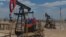 Нефтебуровые установки. Иллюстративное фото