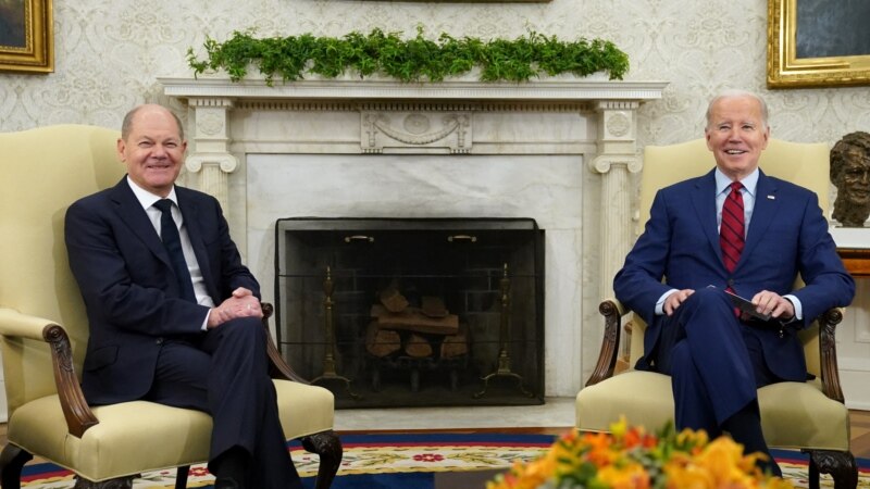 رهبران آمریکا و آلمان درباره ادامه کمک‌های مالی به اوکراین دیدار می‌کنند