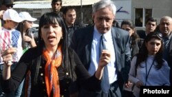 Naira Zohrabian və Vartan Oskanian