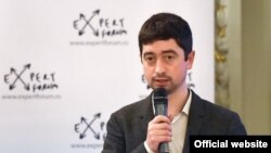 Valeriu Pașa în dialog cu Valentina Ursu